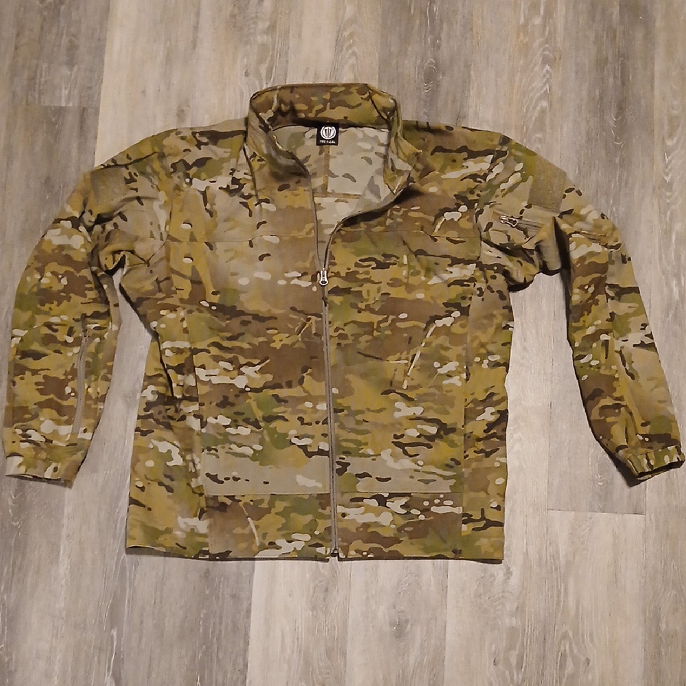 Wild Things Tactical Softshell - Picture 1 of 4